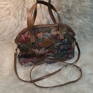Vintage GITANO Floral Tapestry Handbag Crossbody Tote